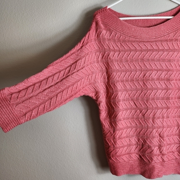 Soho NY&C Rose Pink Boatneck Cable Knit Lightweight Sweater-Size L - Picture 6 of 7